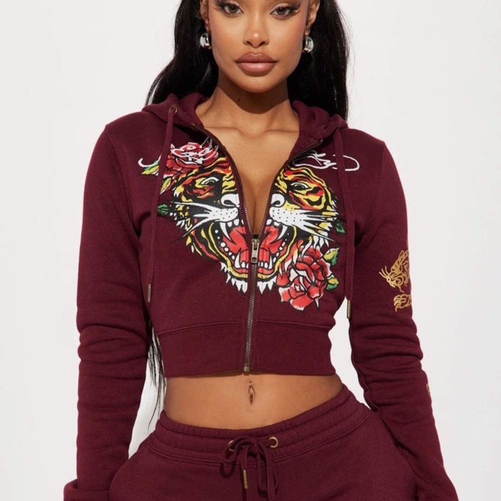 Ed Hardy Cropped Hoodie (small fit)